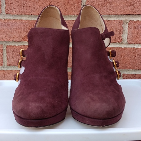 Prada Suede Buckle Pumps - Picture 7 of 15